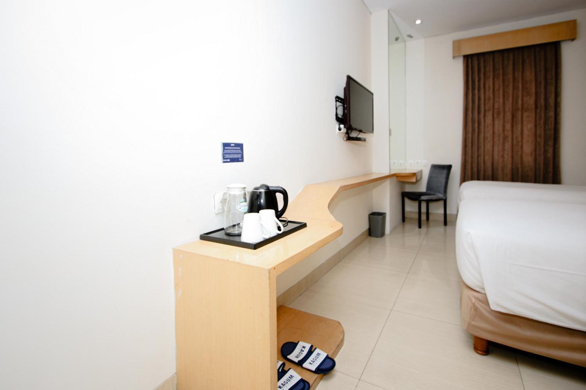 Zodiak Asia Afrika By Kagum Hotels Bandung Exterior foto