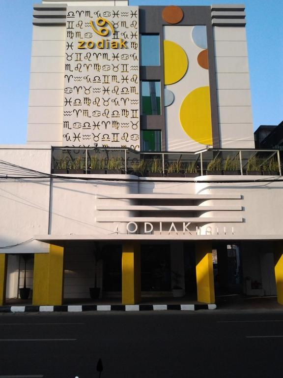 Zodiak Asia Afrika By Kagum Hotels Bandung Exterior foto